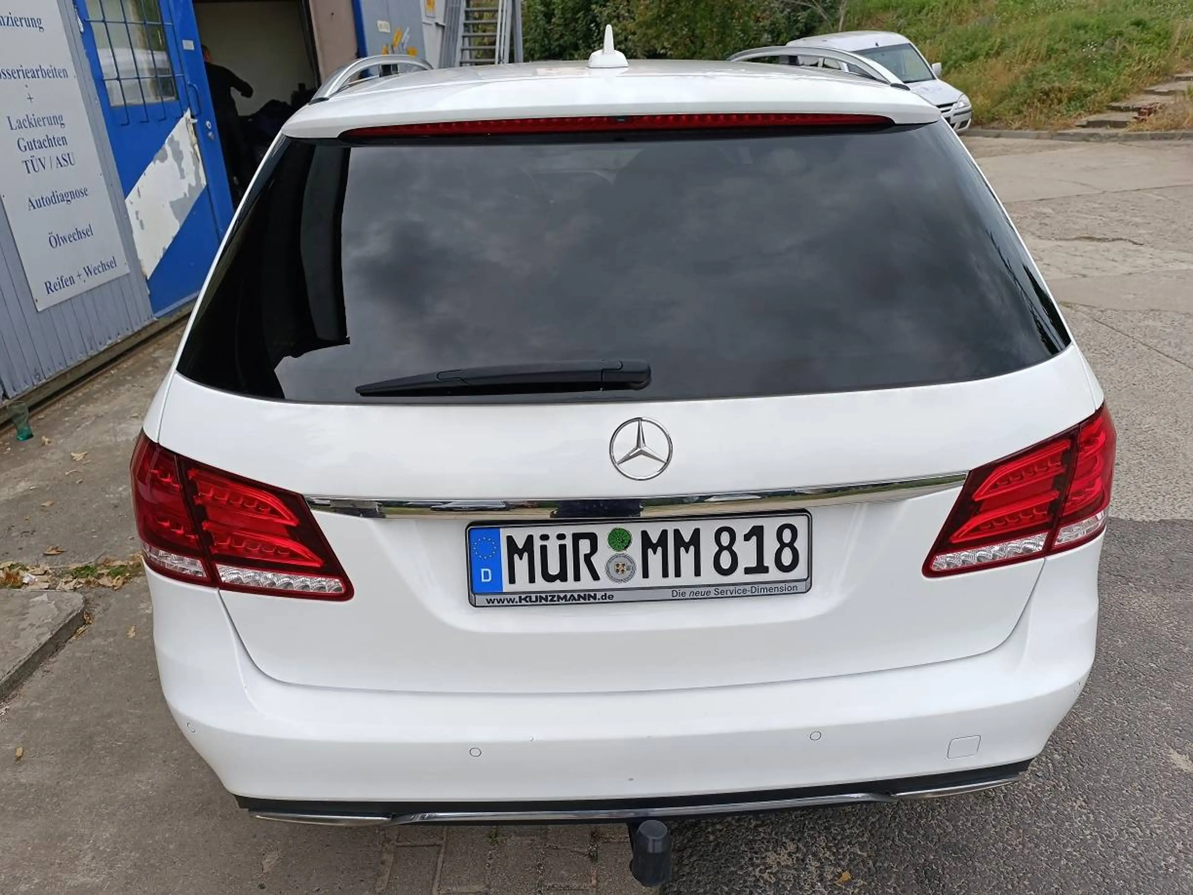 Mercedes-Benz E 350 E 350 BlueTec WERKSTATTGEPRÜFT , MÄNGELFREI — photo 15
