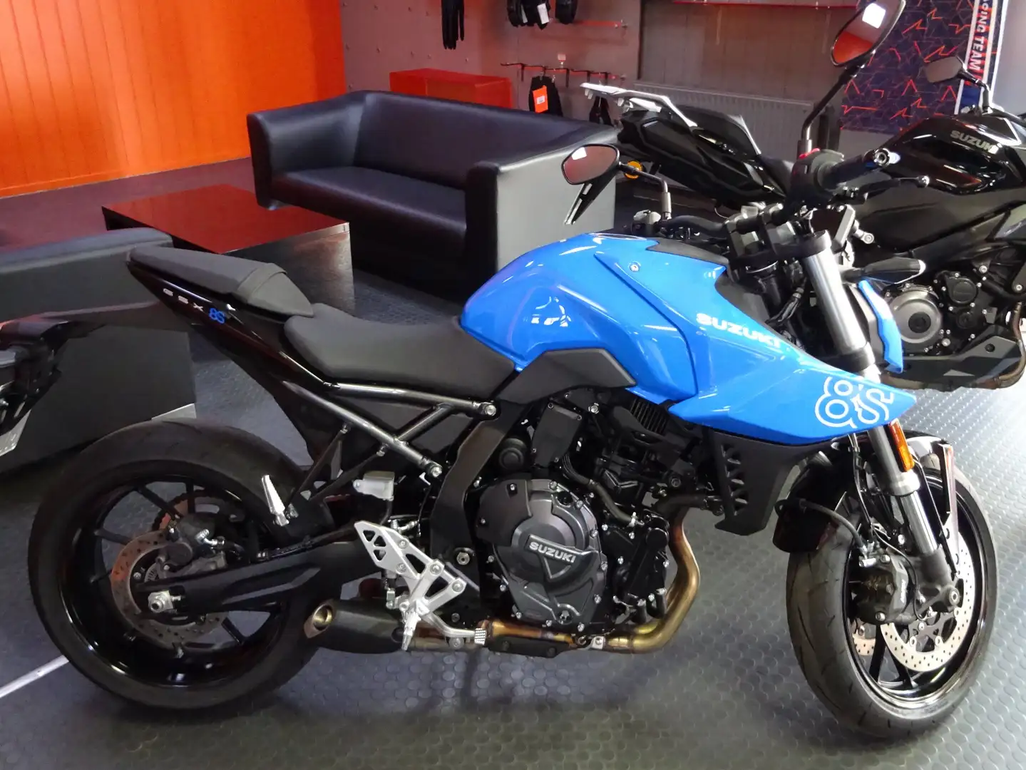 Suzuki GSX 8S Vorführer, nur 531km, Originalzustand Bleu - 2
