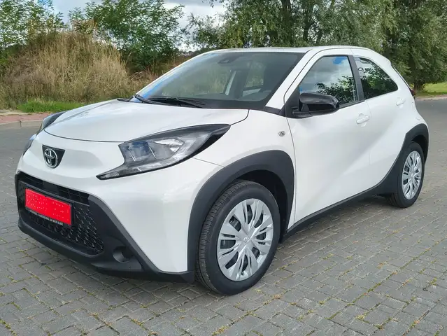 Toyota Aygo X Business Edition Klima und Sitzheizung RFK