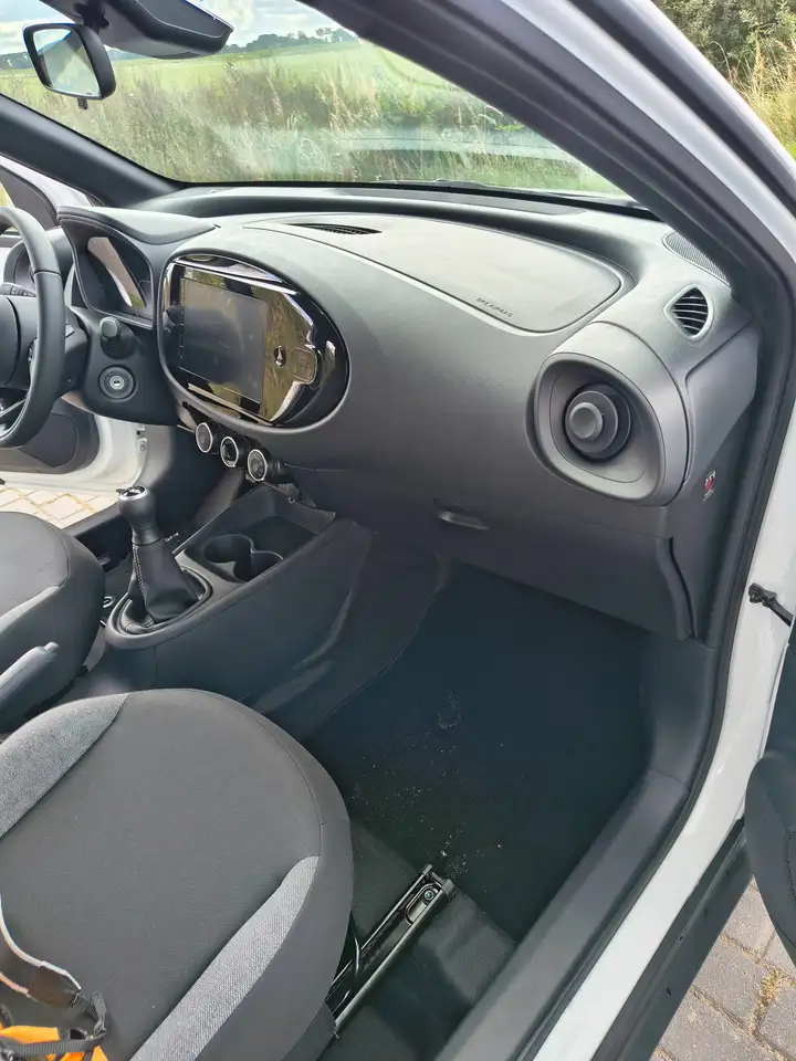 Toyota Aygo X Business Edition Klima und Sitzheizung RFK, миниатюра 17