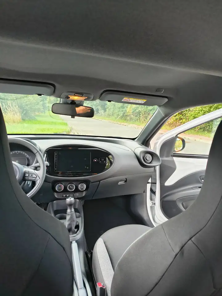 Toyota Aygo X Business Edition Klima und Sitzheizung RFK, миниатюра 19