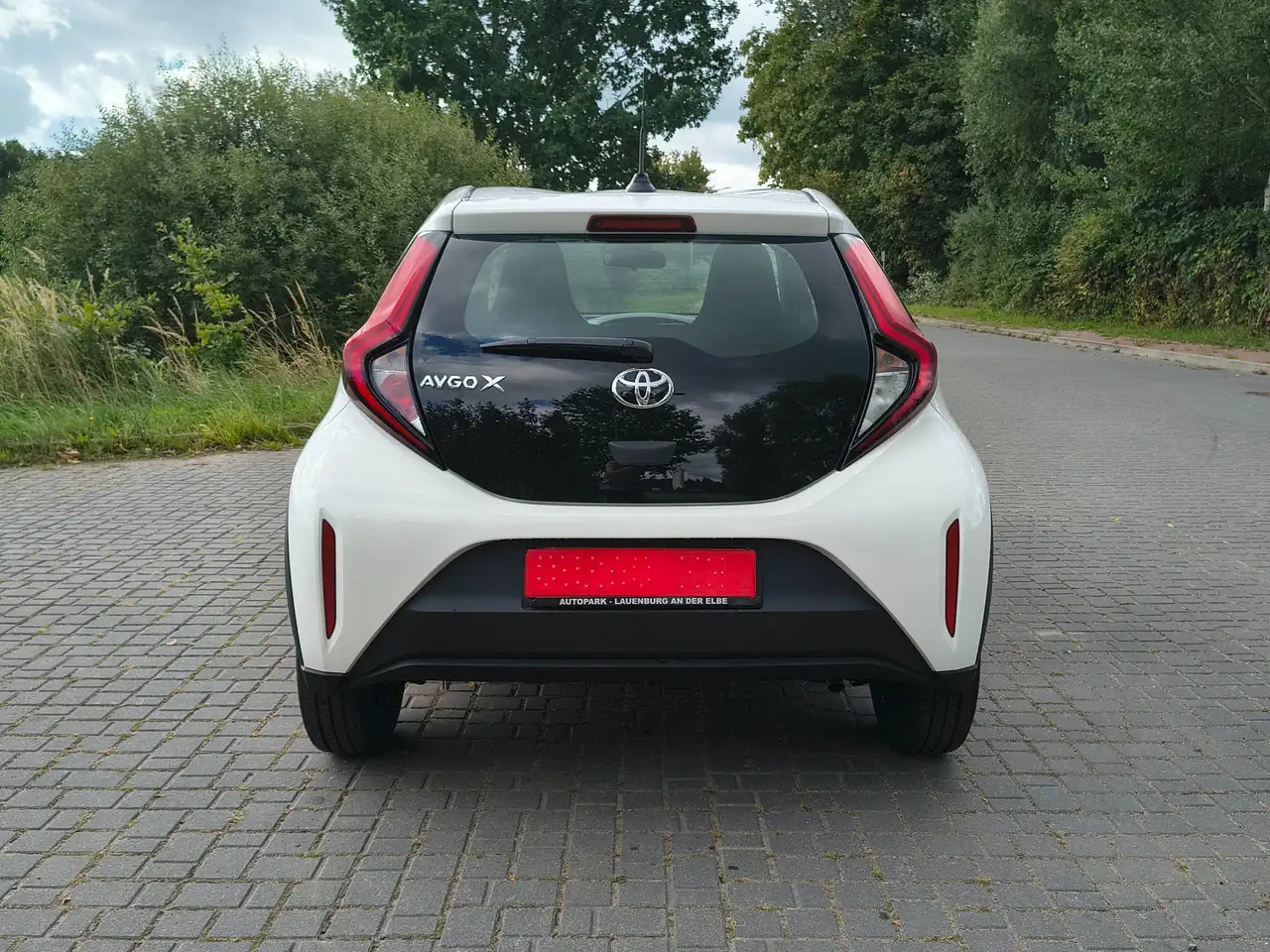 Toyota Aygo X Business Edition Klima und Sitzheizung RFK, миниатюра 8