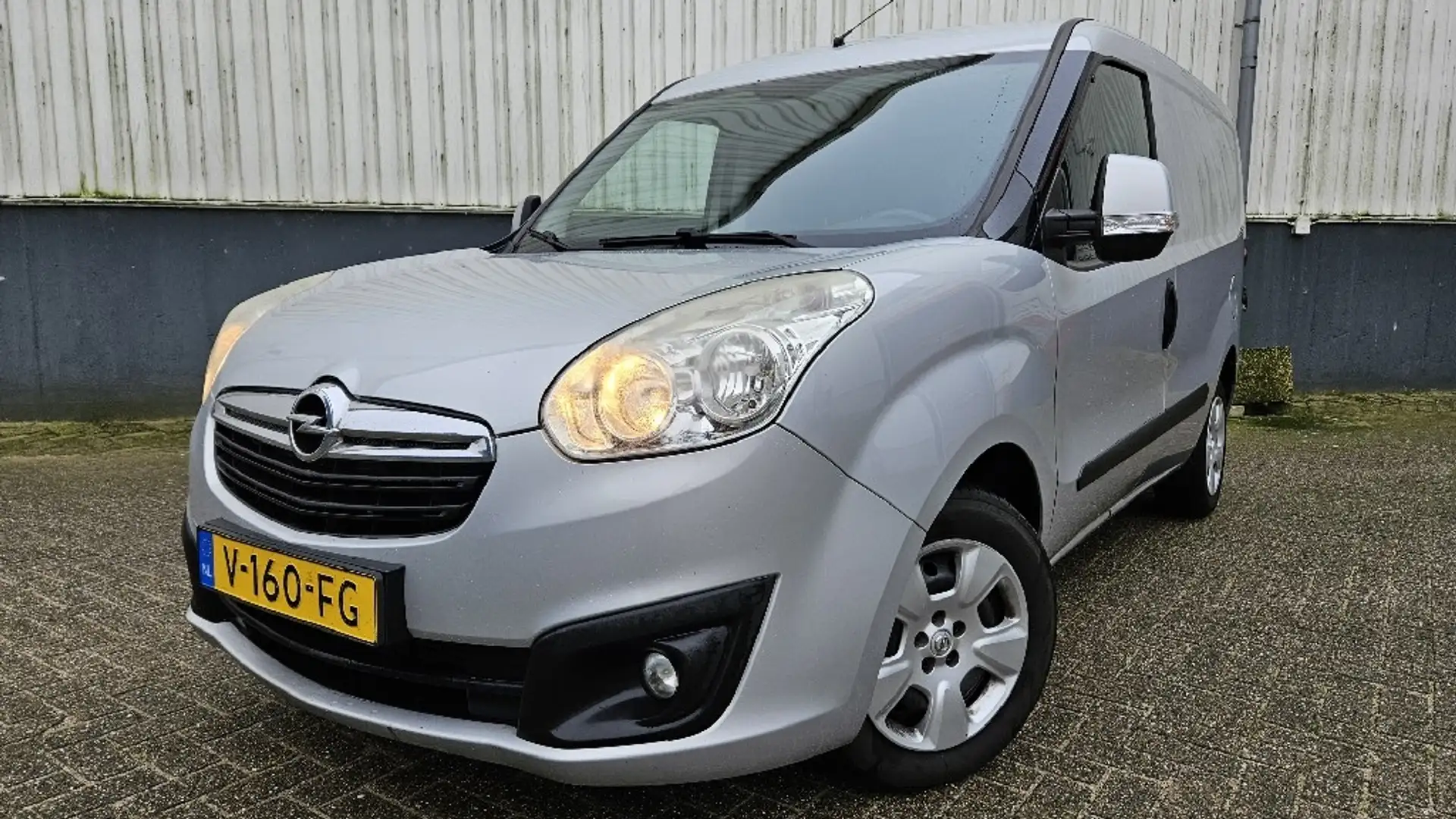 Opel Combo 1.6 CDTi L1H1 Sport - 1