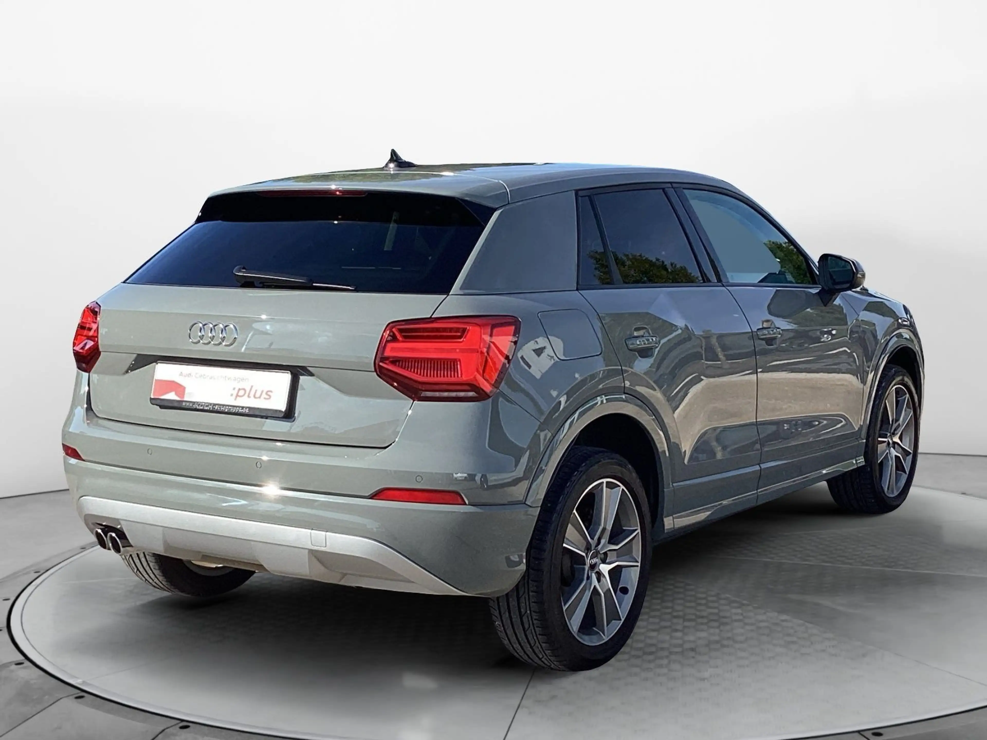 Audi Q2 35 TDI sport, smart phone interface, Sportsit — photo 8