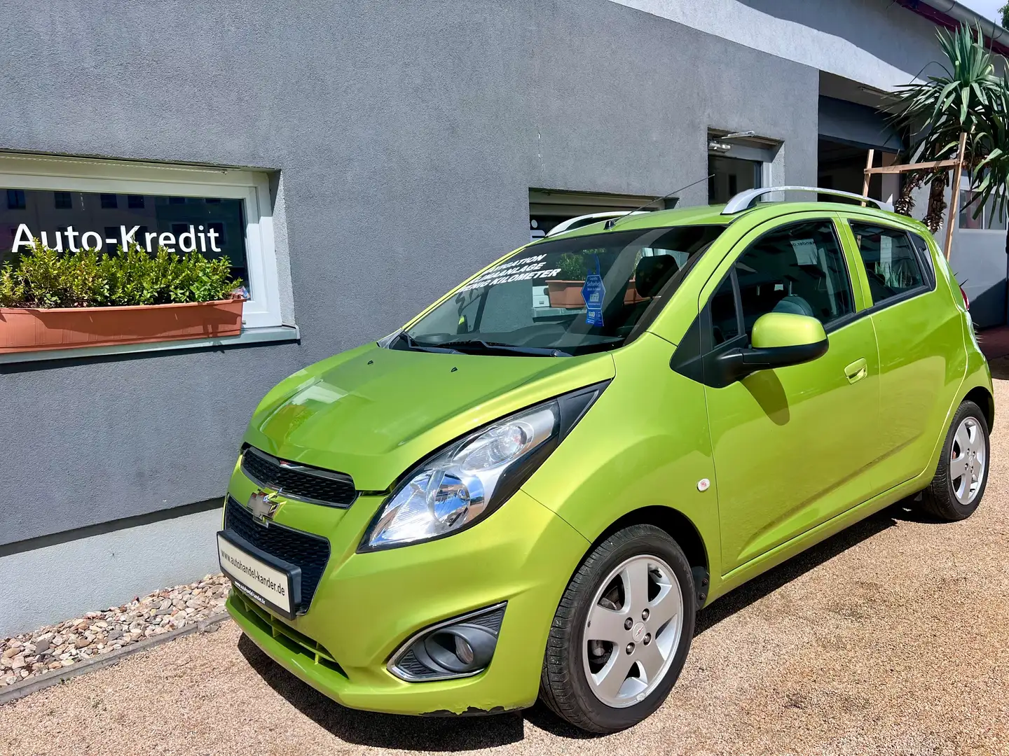 Chevrolet Spark LT+NAVI*ALU*5-TÜRIG*TÜV NEU*GARANTIE Verde - 1