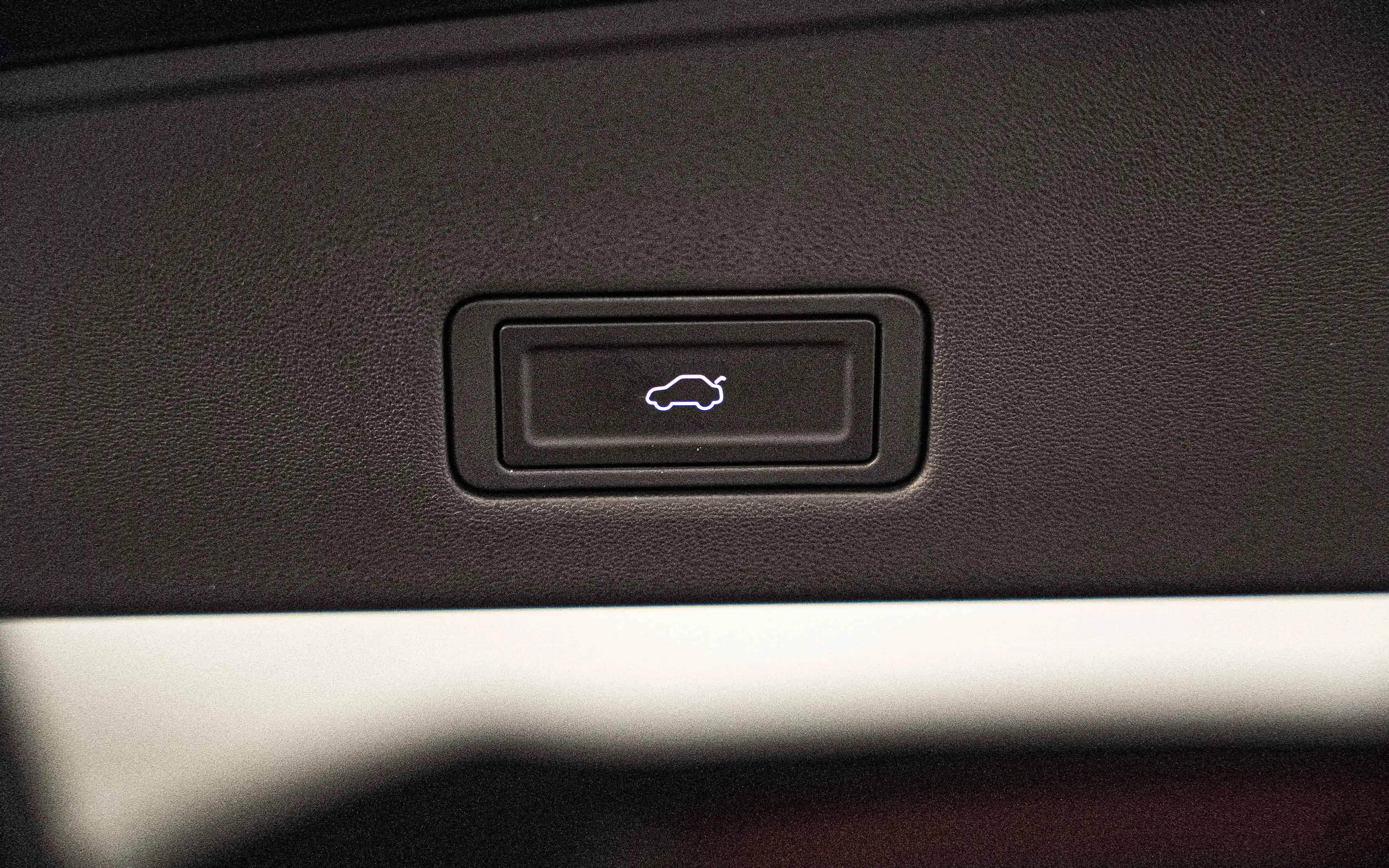 Omoda 5 Hybride 5 Premium — photo 7