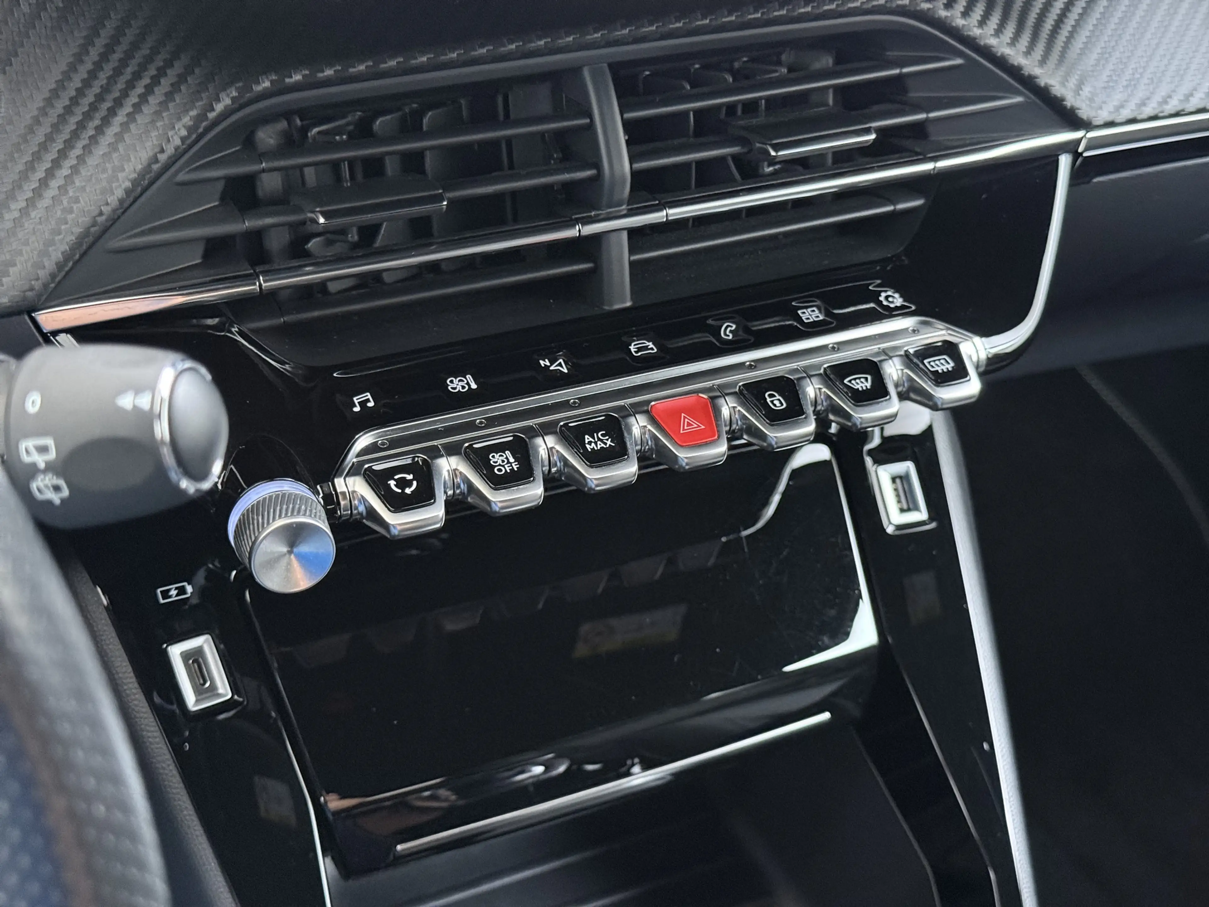 Peugeot 2008 131PK Automaat GT-Line 360°Camera Virtual Cockpit — photo 17