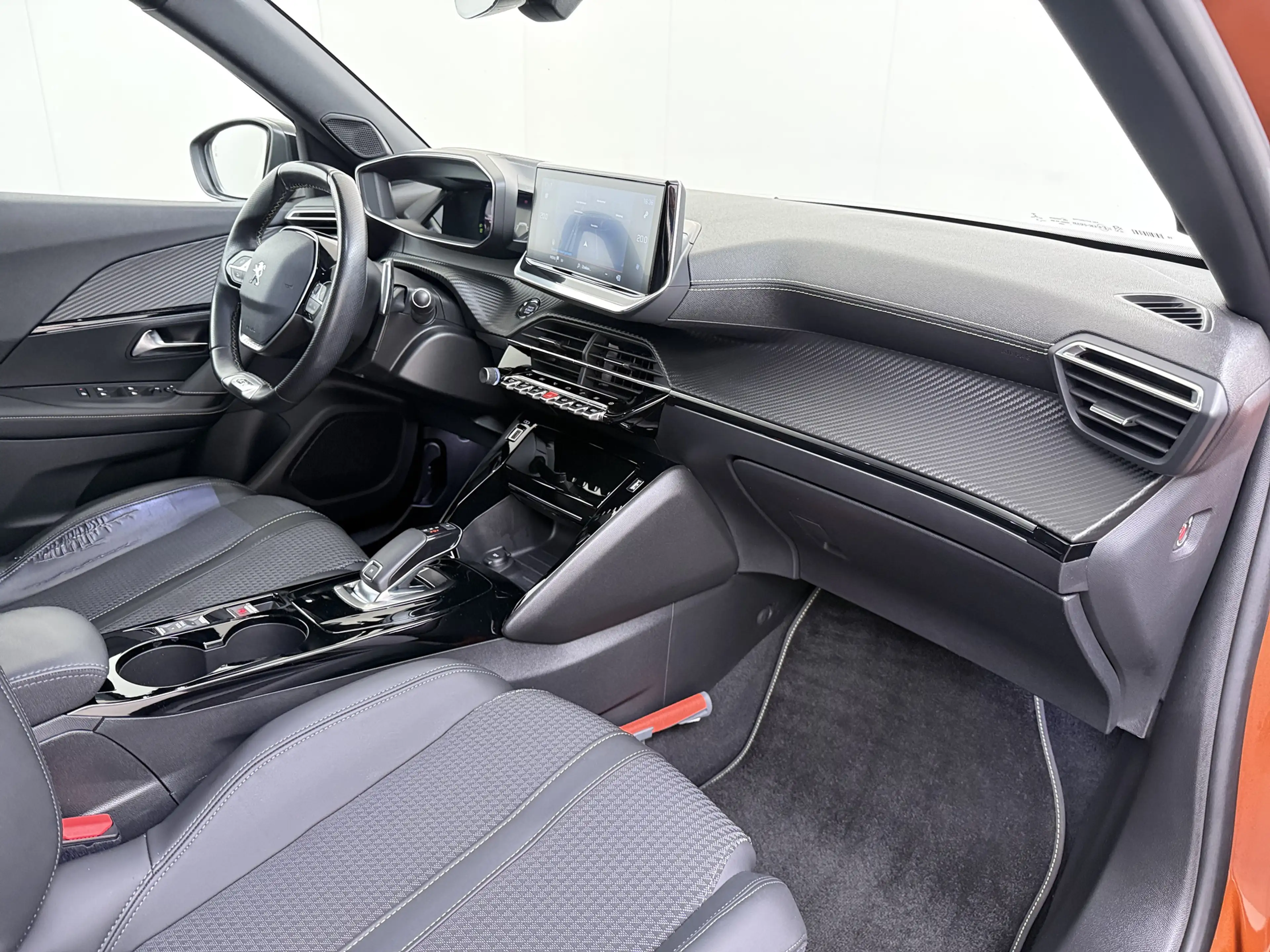 Peugeot 2008 131PK Automaat GT-Line 360°Camera Virtual Cockpit — photo 33