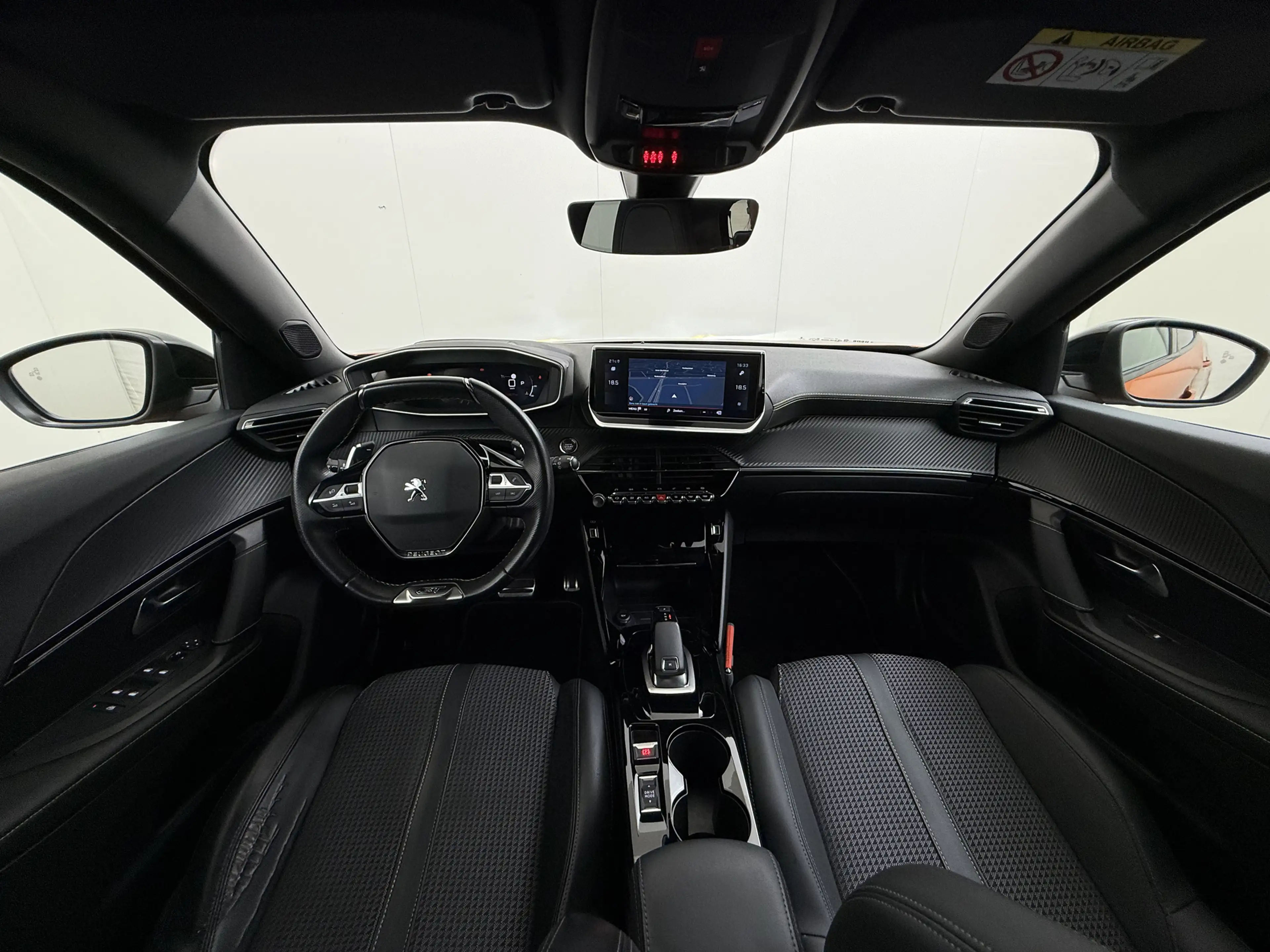 Peugeot 2008 131PK Automaat GT-Line 360°Camera Virtual Cockpit — photo 3