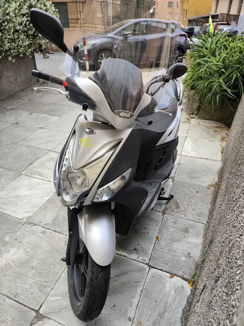 Kymco Agility 125 R16+ Grigio - 2