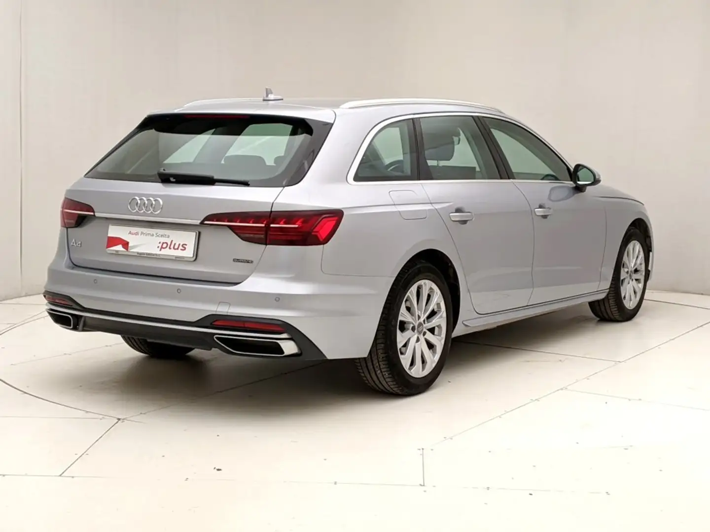 Audi A4 Avant 40 2.0 tdi Business Advanced quattro 190cv s Argento - 2