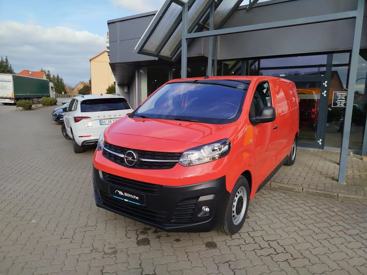 Opel Vivaro -e Kasten Edition M (L2) 75kWh Rot - 2