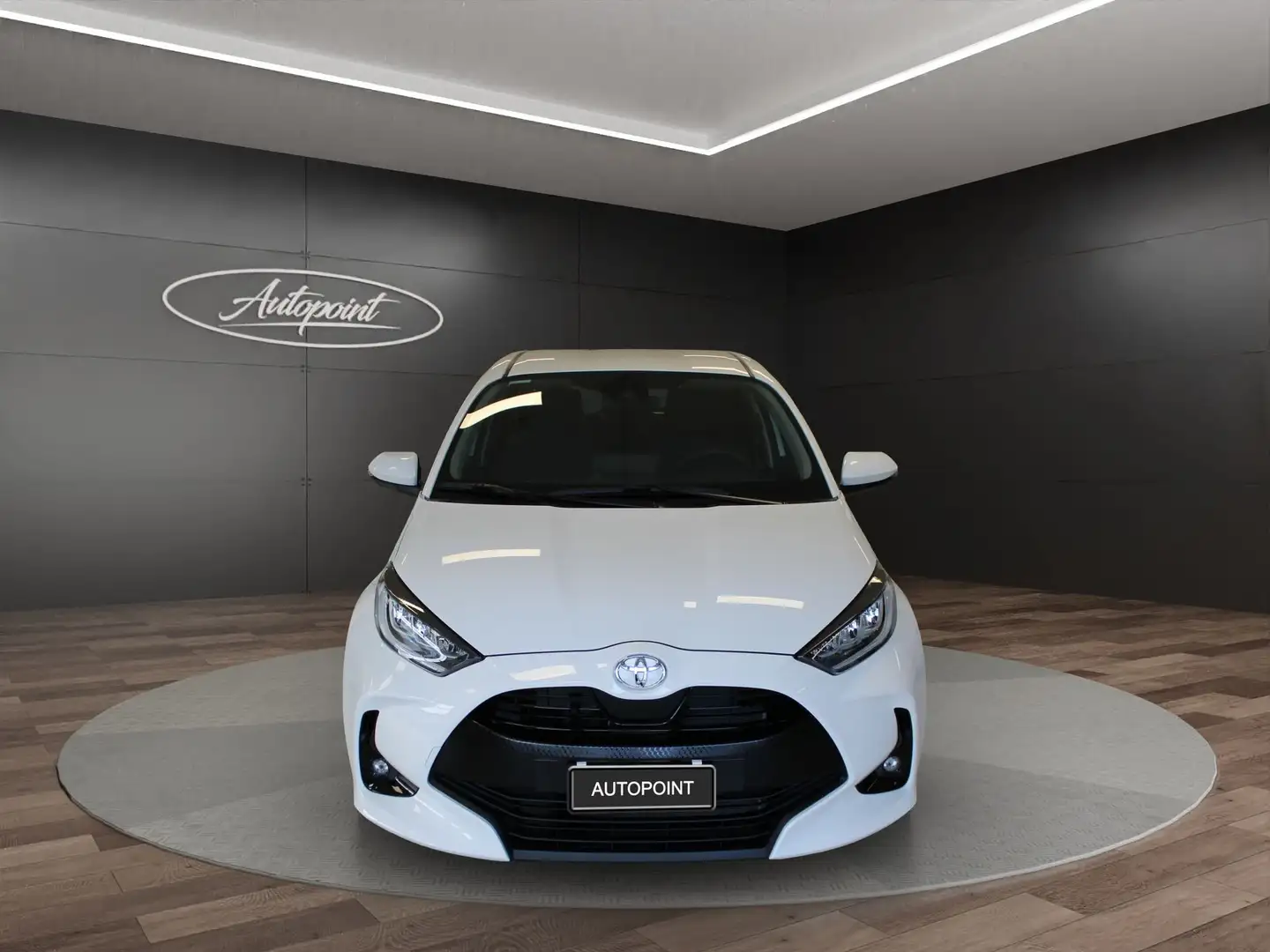 Toyota Yaris Yaris 1.0 5 porte Trend Bianco - 2