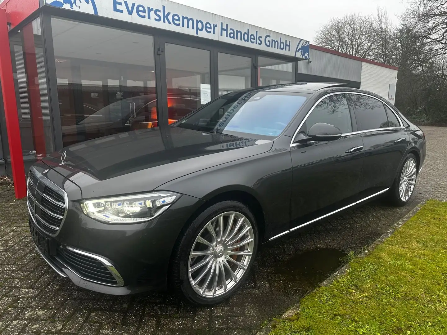 Mercedes-Benz S 580 S580 4M Long/21 AMG/CERAMIC BRAKE/4D BURMESTER Grijs - 1