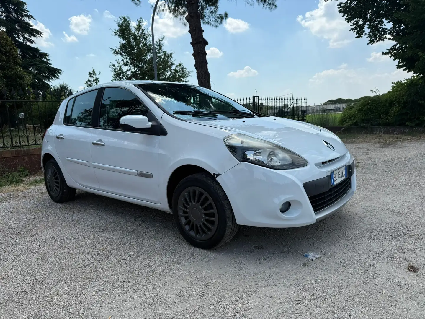 Renault Clio 5p 1.5 dci Dynamique 75cv - 1
