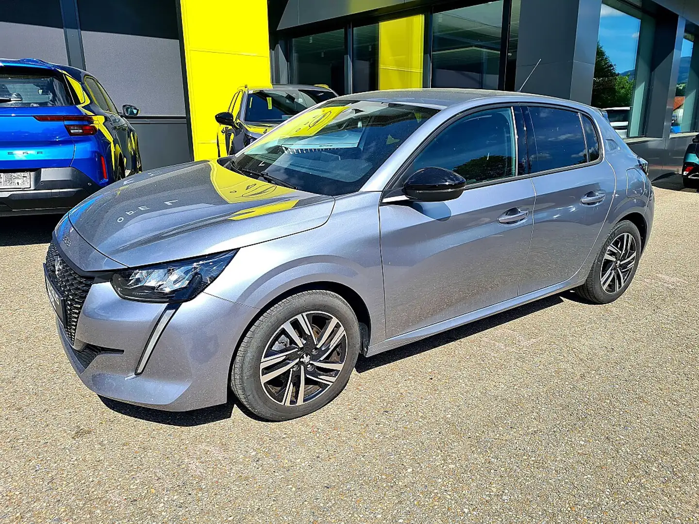 Peugeot 208 Active Pack PureTech 100 S&S Grau - 2