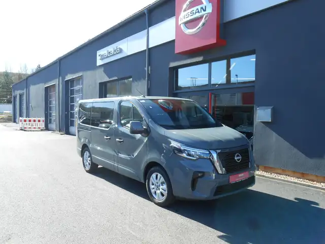 Nissan Primastar Kombi L1H1 2,8t Tekna*8 SITZE*