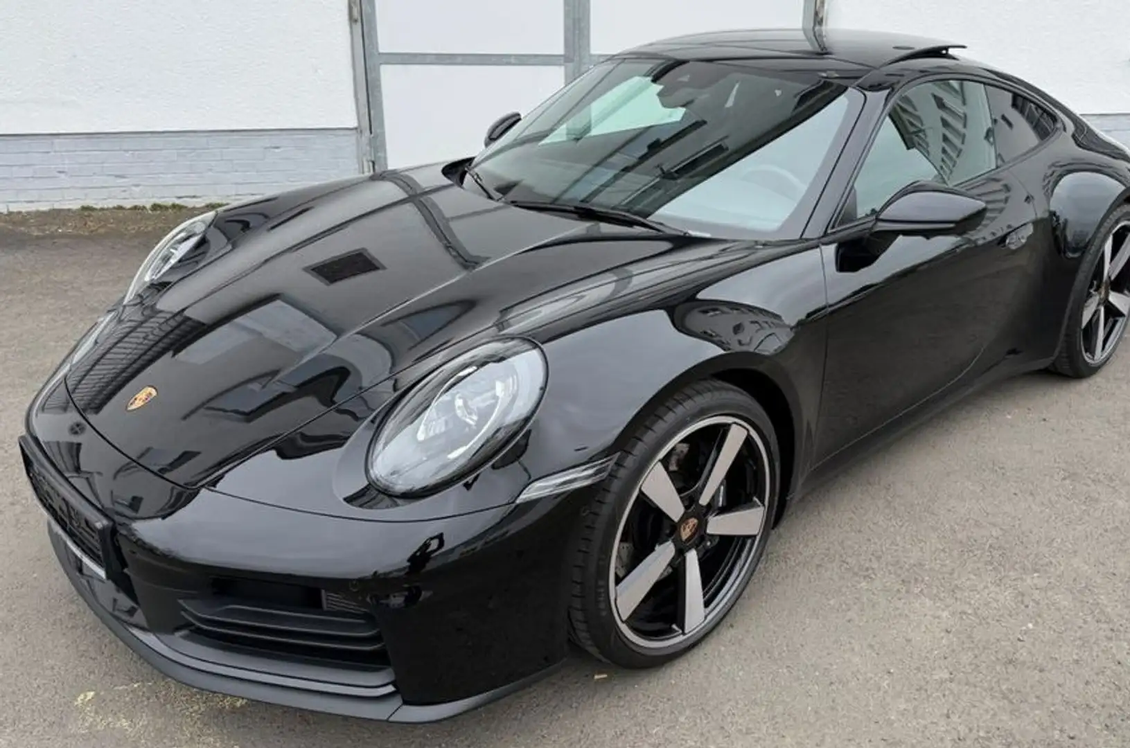 Porsche 911 Carrera Negro - 1