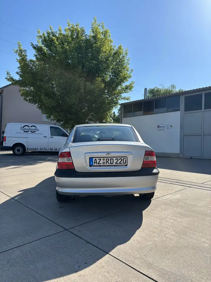 Opel Vectra B 1.6 – TÜV bis 07/2027 – ca. 151.000, foto 5
