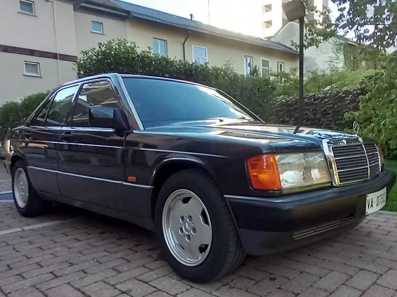 Mercedes-Benz 190 2.0 E 122cv, foto 4