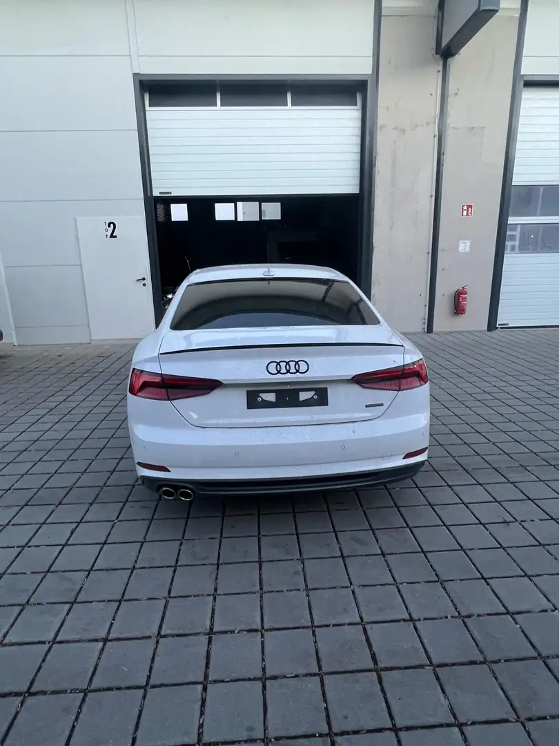 Audi A5 Coupé 3,0 TDI sport quattro S-tronic S Line - 2