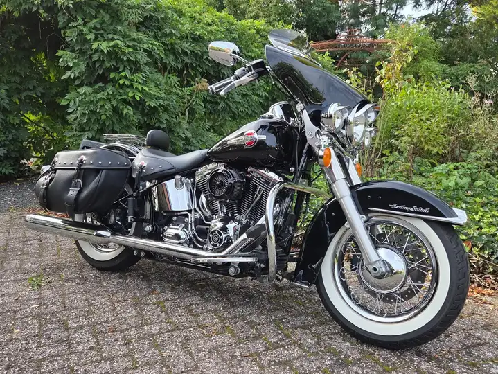 Harley-Davidson Heritage Softail 