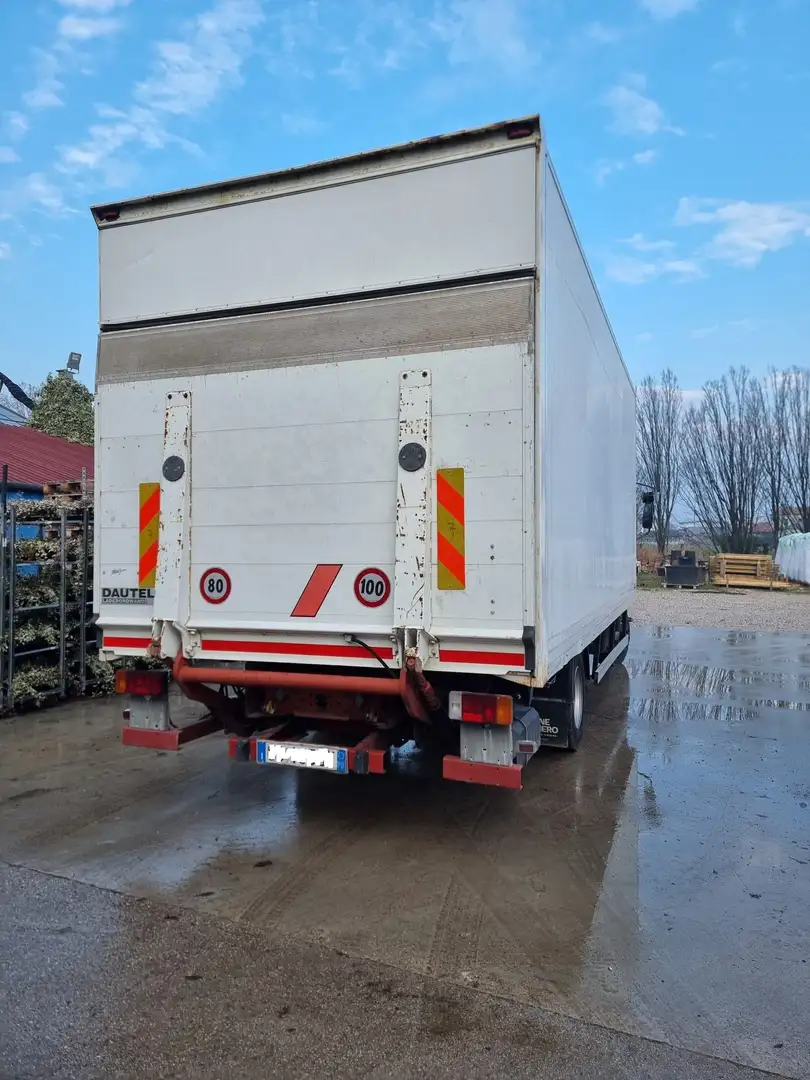 Iveco Egyéb Fehér - 2