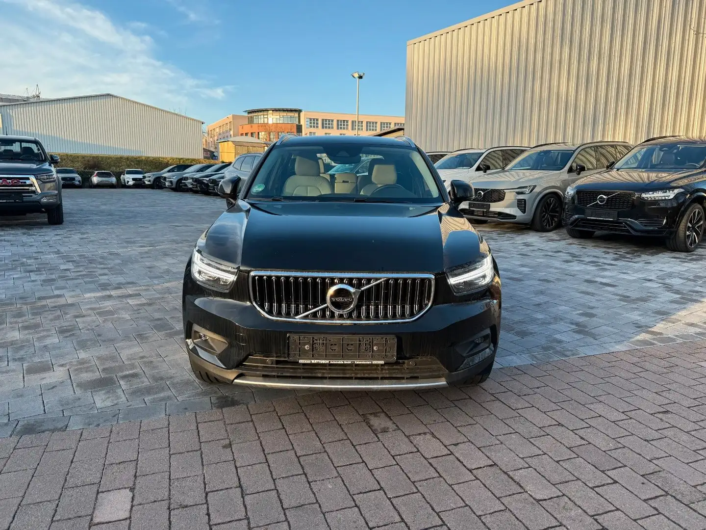 Volvo XC40 T4 PHEV INSCR.EXPRESSION+AHK+SITZHZG+CAM Noir - 2