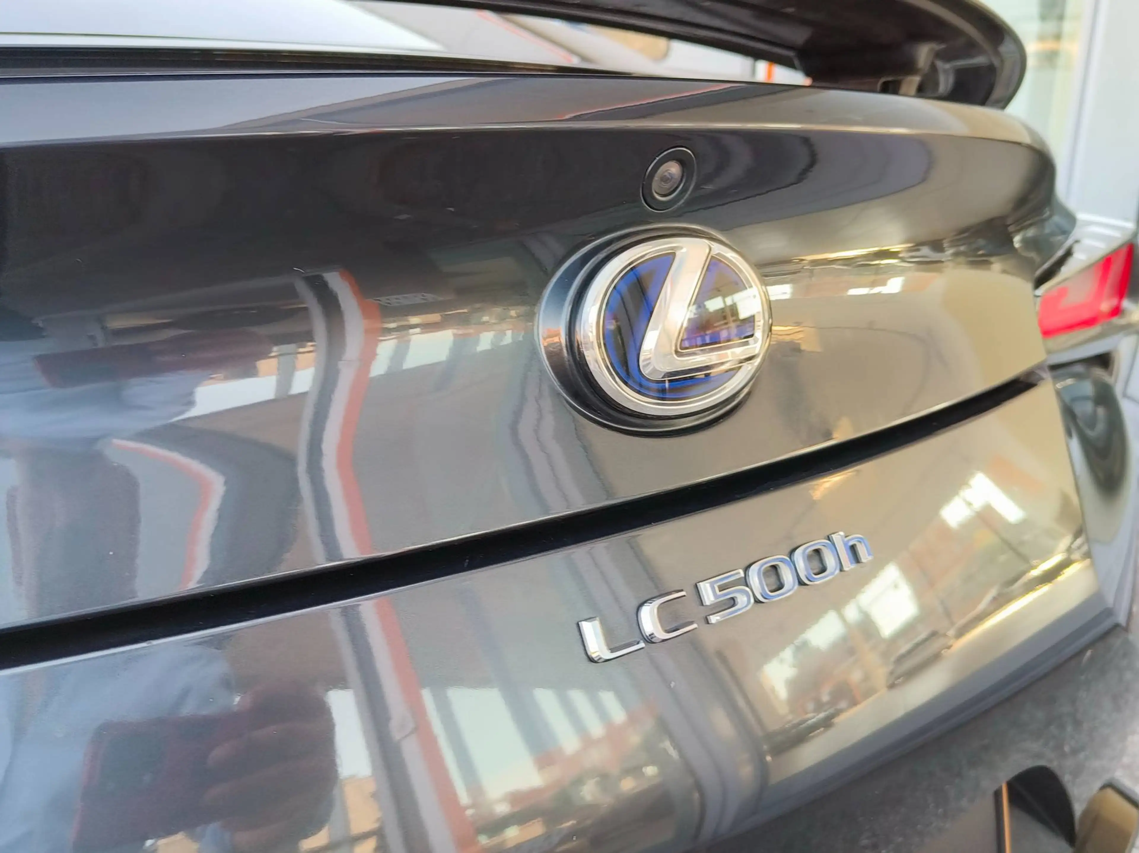 Lexus LC 500h Coupe Sport+ Carbon — photo 11