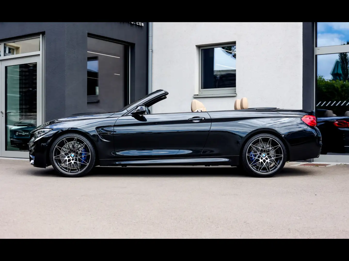 BMW M4 COMPETITION CABRIOLET (F83)°LOW MILEAGE°8x RÄDER Noir - 2