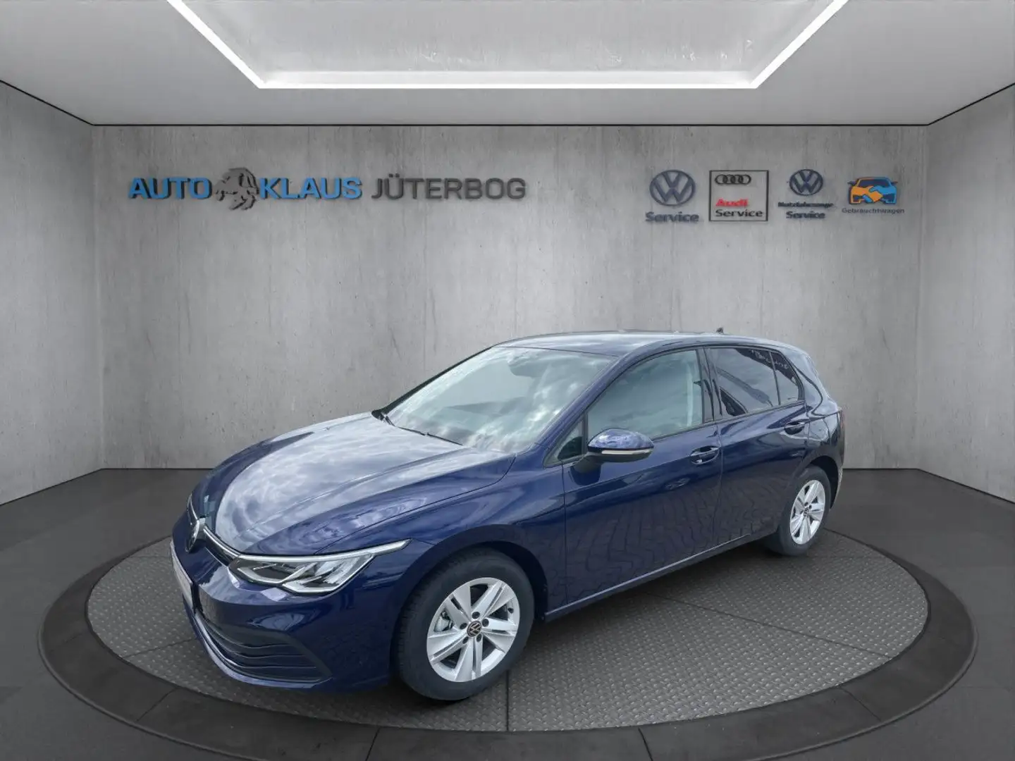 Volkswagen Golf VIII (8) Life 1.5 eTSI LED+Navifunktion+Sitzh Bleu - 2