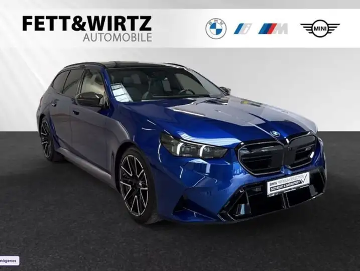 BMW M5 2025