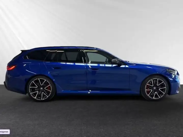 BMW M5 2025, foto 2