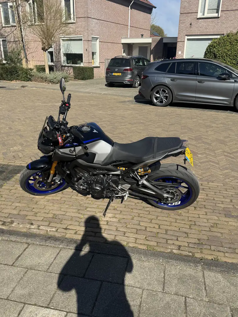 Yamaha MT-09 SP Blauw - 1
