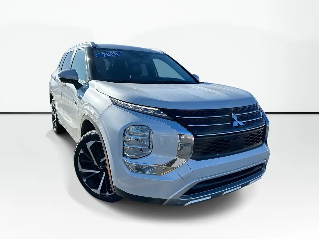 2025 Mitsubishi Outlander