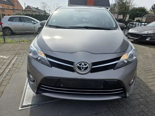 Toyota Verso Verso 1.6 D-4D Skyview 5pl.