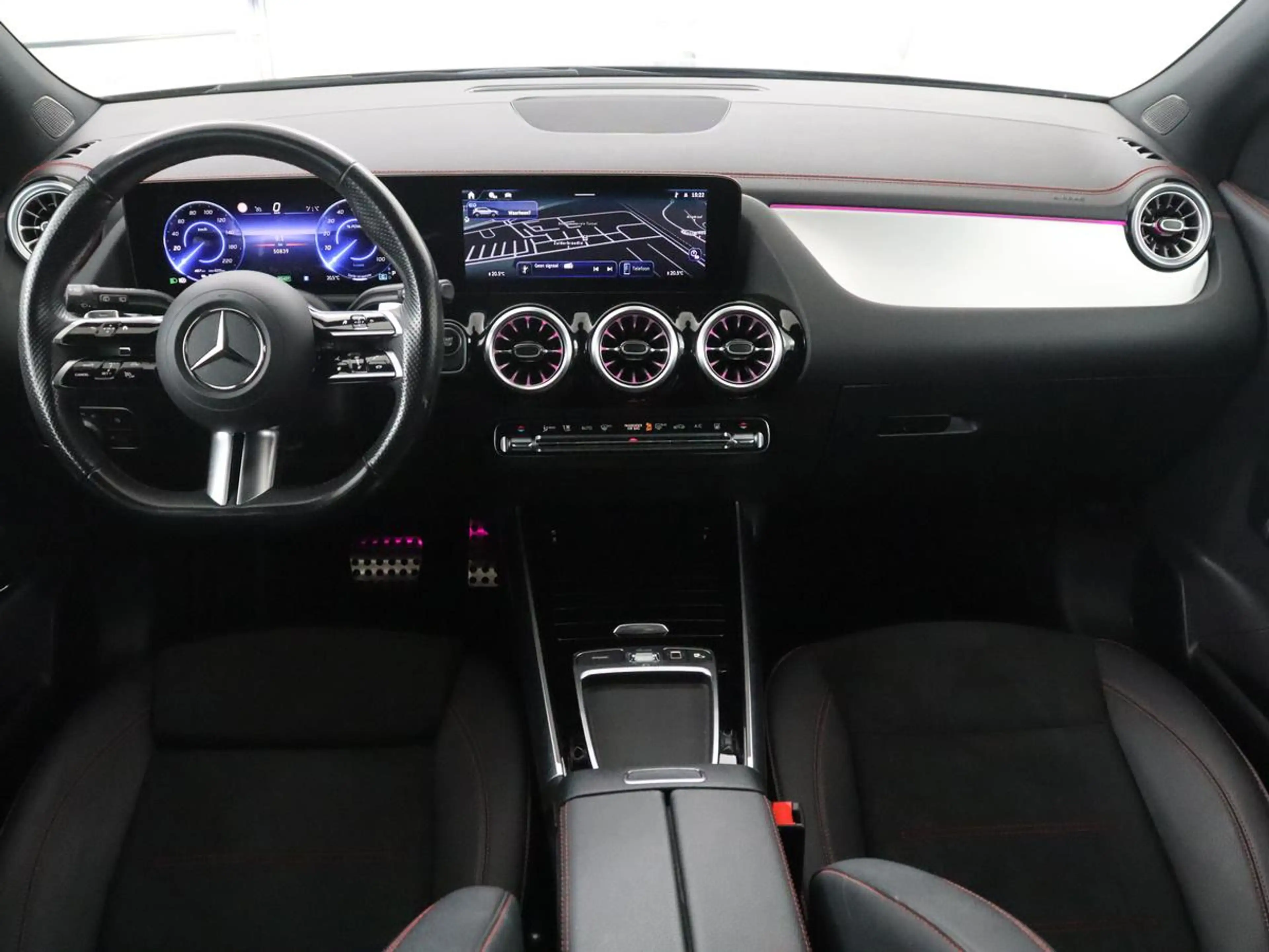 Mercedes-Benz EQA 250 250+ AMG Line 71 kWh SOH 98,5% | Trekhaak | LED | — photo 3