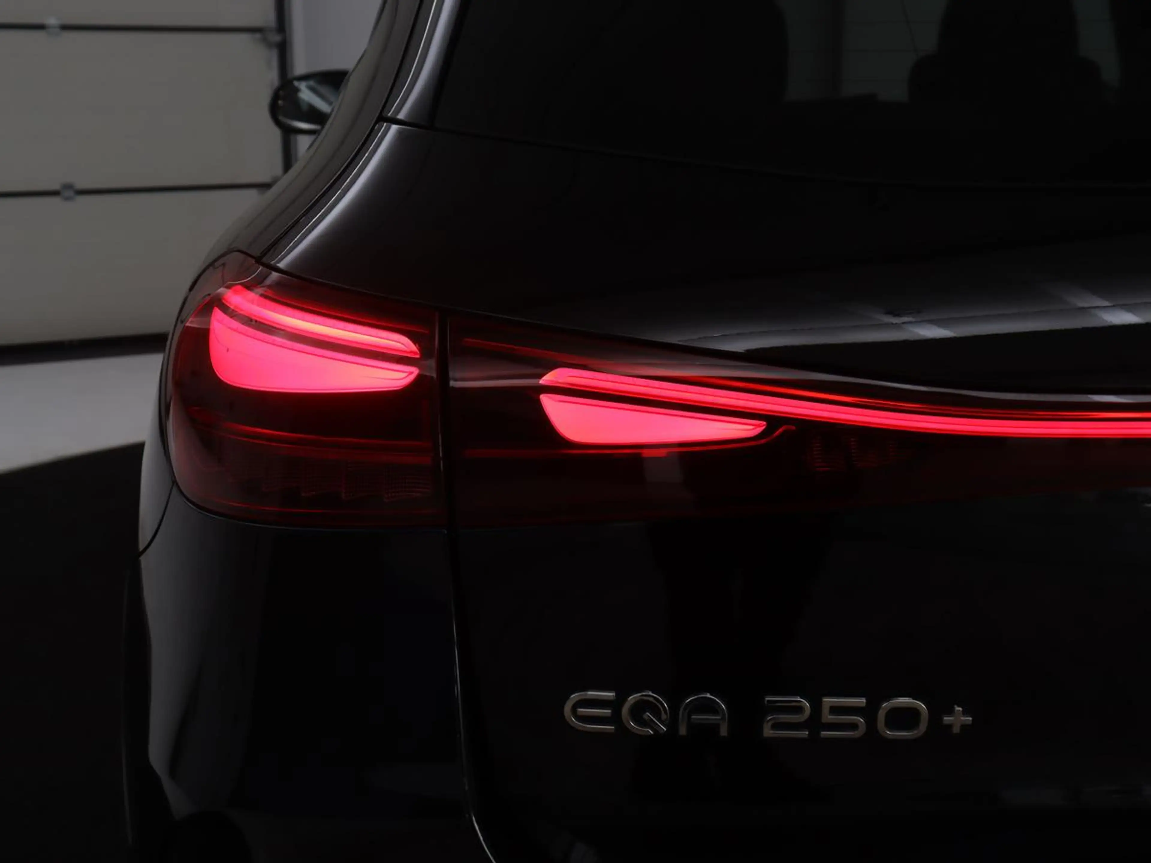 Mercedes-Benz EQA 250 250+ AMG Line 71 kWh SOH 98,5% | Trekhaak | LED | — photo 34