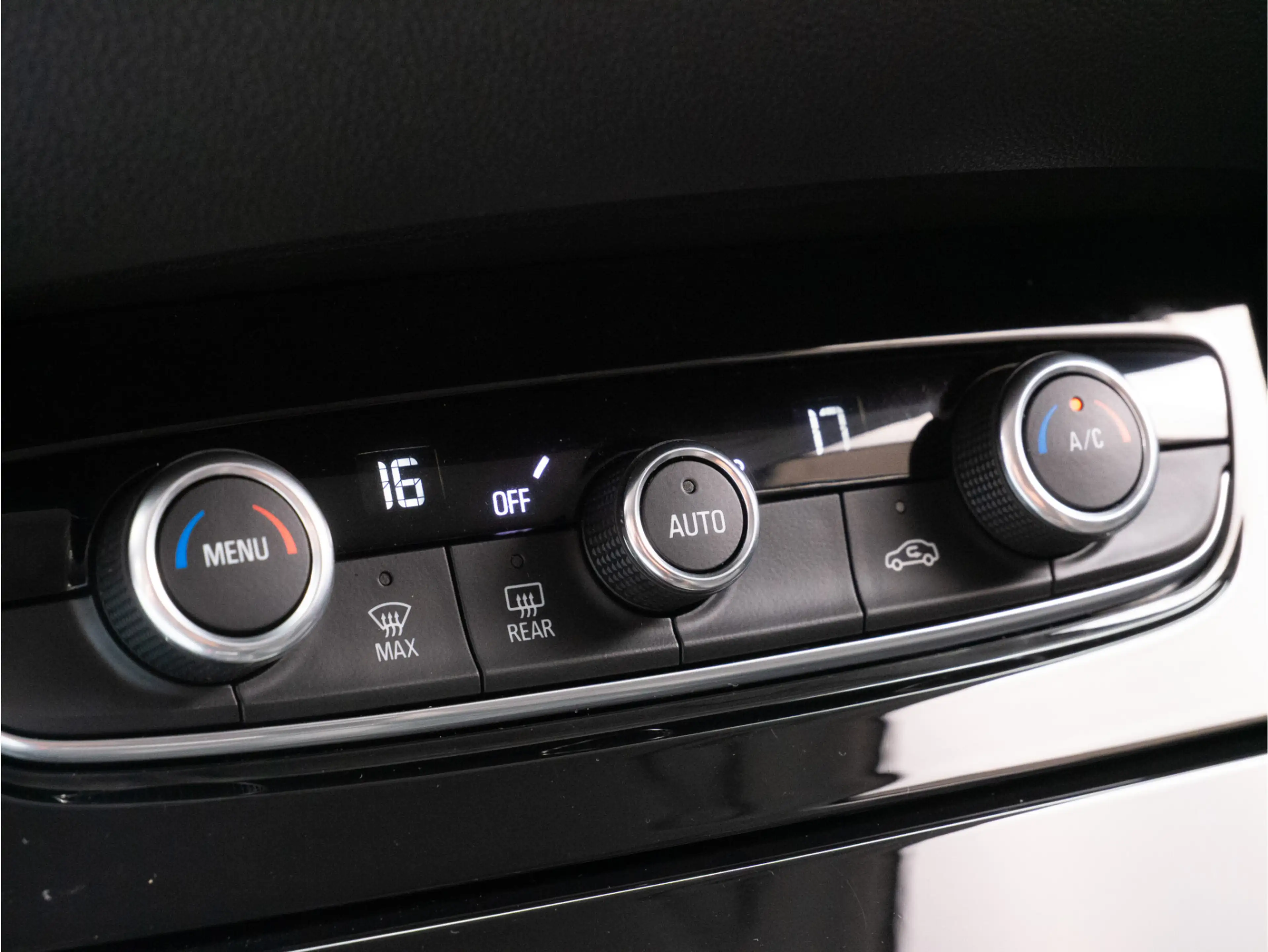Opel Grandland X 1.2 Turbo 130pk Innovation Trekhaak/ Camera/ Carpl — photo 23