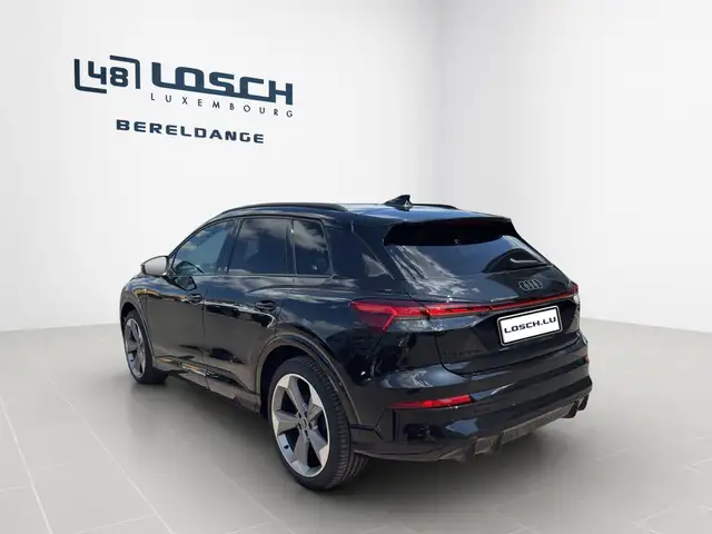 Audi Q4 E-Tron view 6