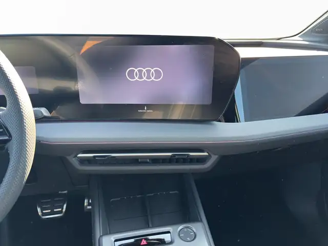 Audi Q4 E-Tron view 11