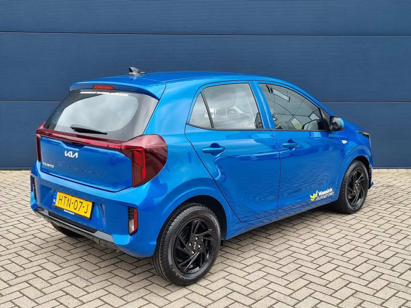 Kia Picanto 1.0 DPi 63pk 4-zits DynamicLine | Navigatie | Park Bleu - 2