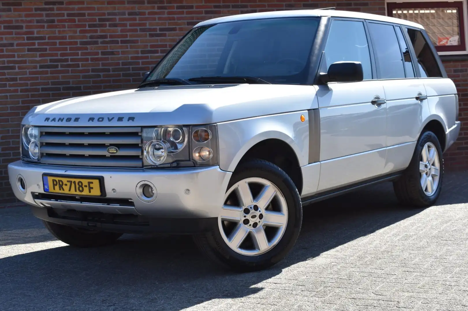 Land Rover Range Rover 4.4 V8 Vogue '02 Leder Clima Cruise Inruil mogelij Gri - 1