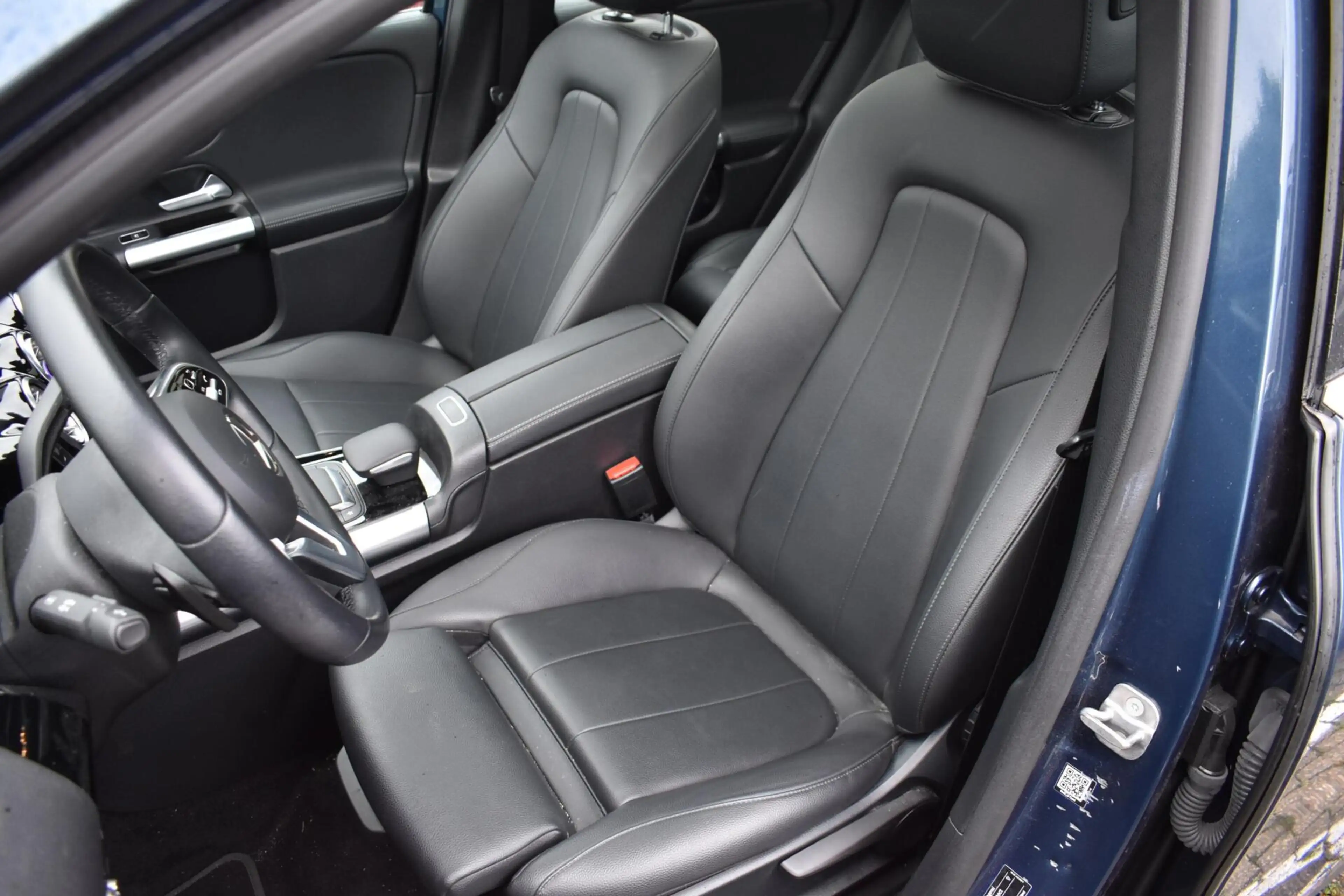 Mercedes-Benz EQA 250 250+ Luxury Line 71 kWh | Stoelverwarming | Pano | — photo 13