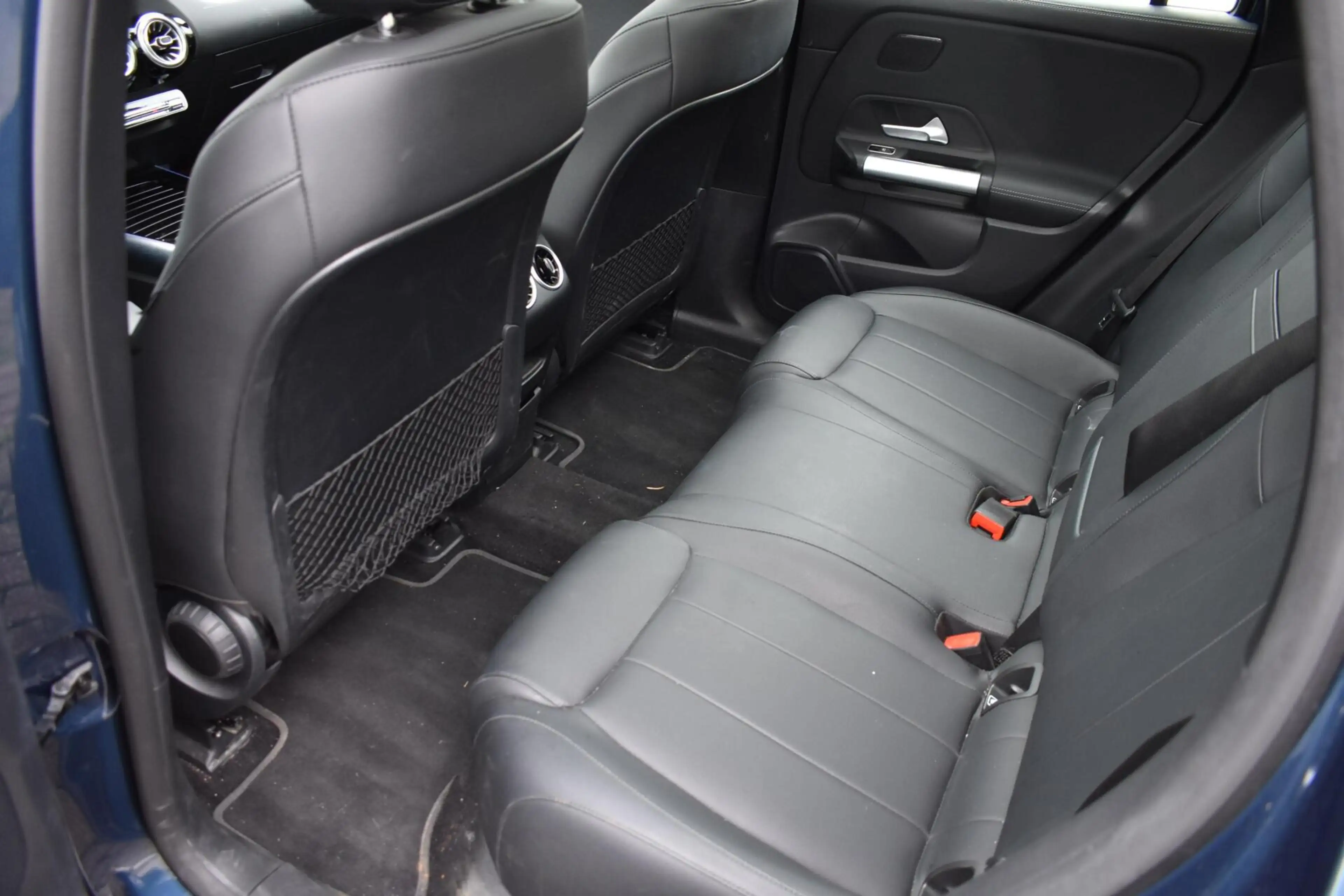 Mercedes-Benz EQA 250 250+ Luxury Line 71 kWh | Stoelverwarming | Pano | — photo 14