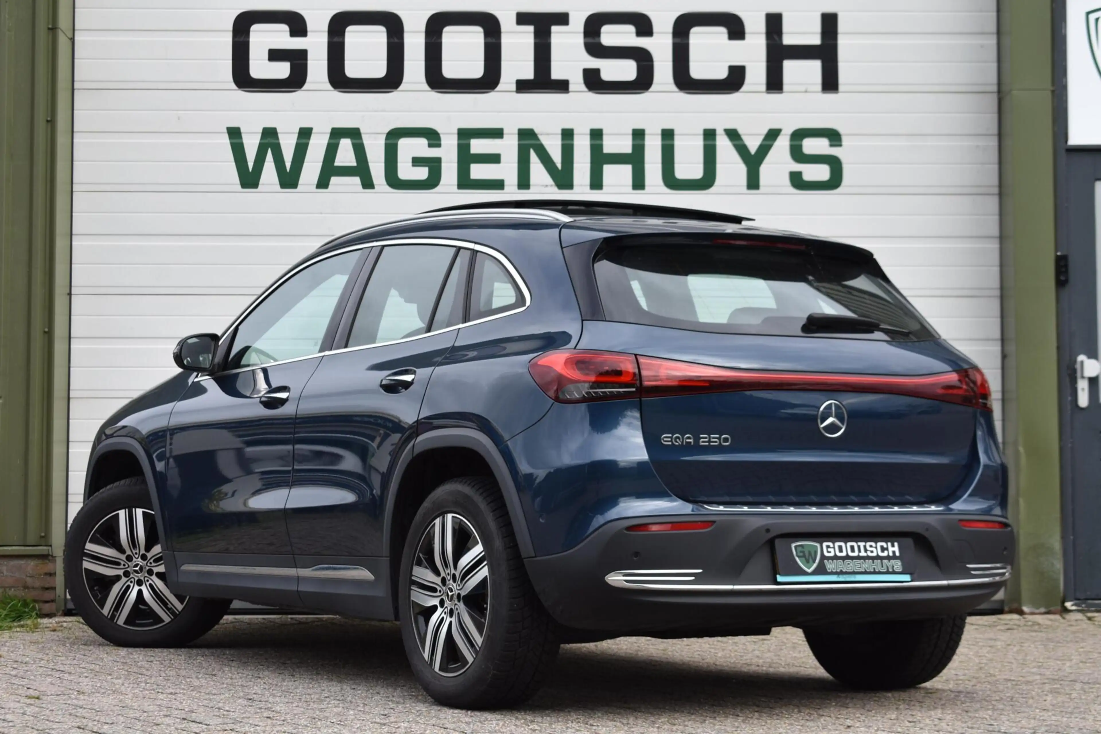 Mercedes-Benz EQA 250 250+ Luxury Line 71 kWh | Stoelverwarming | Pano | — photo 3