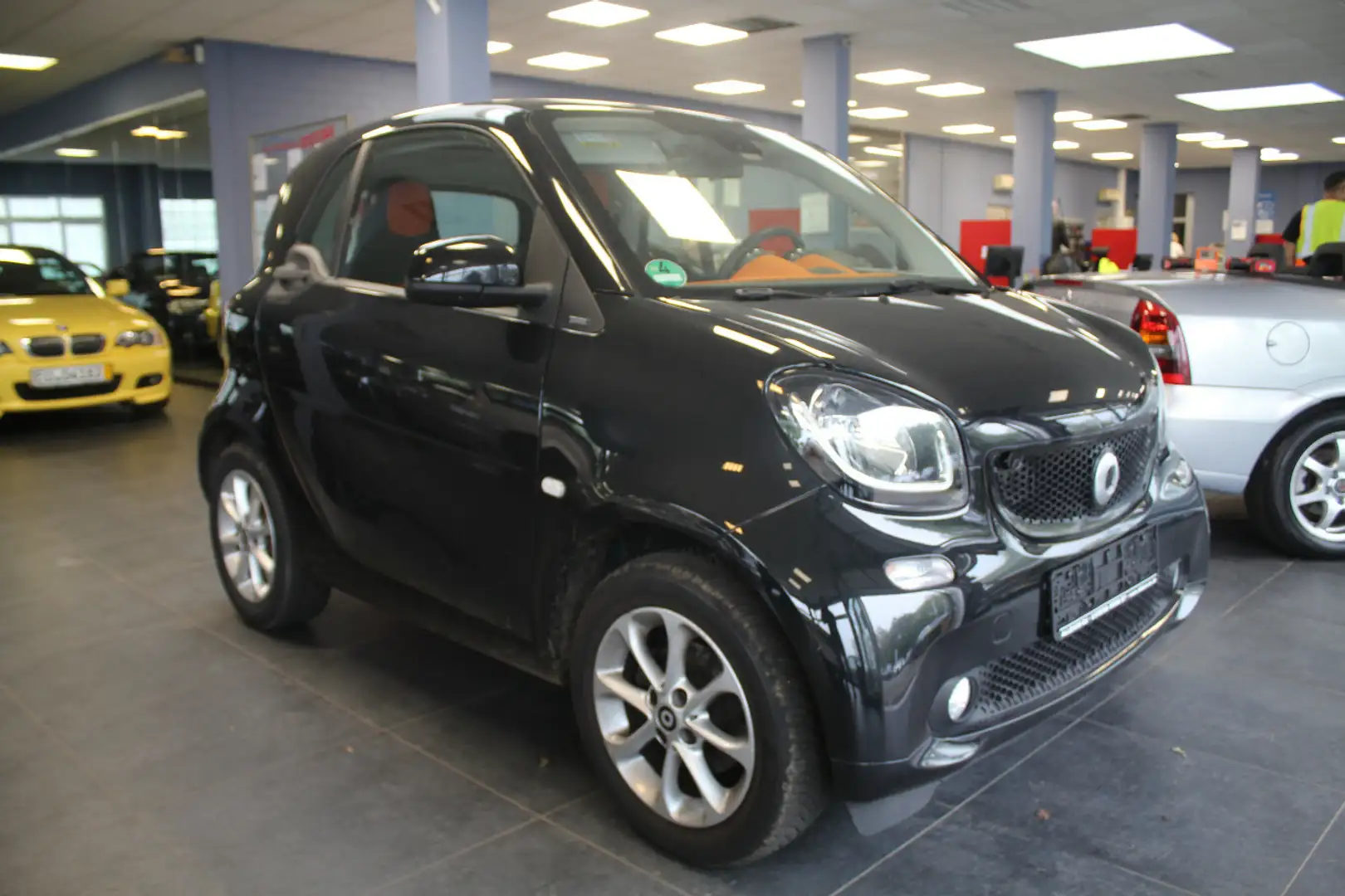 smart forTwo coupe passion Schwarz - 1