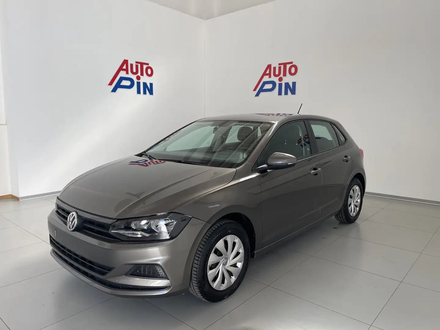 Volkswagen Polo Polo 1.0 EVO 5p. Trendline BlueMotion Technology Gris - 1