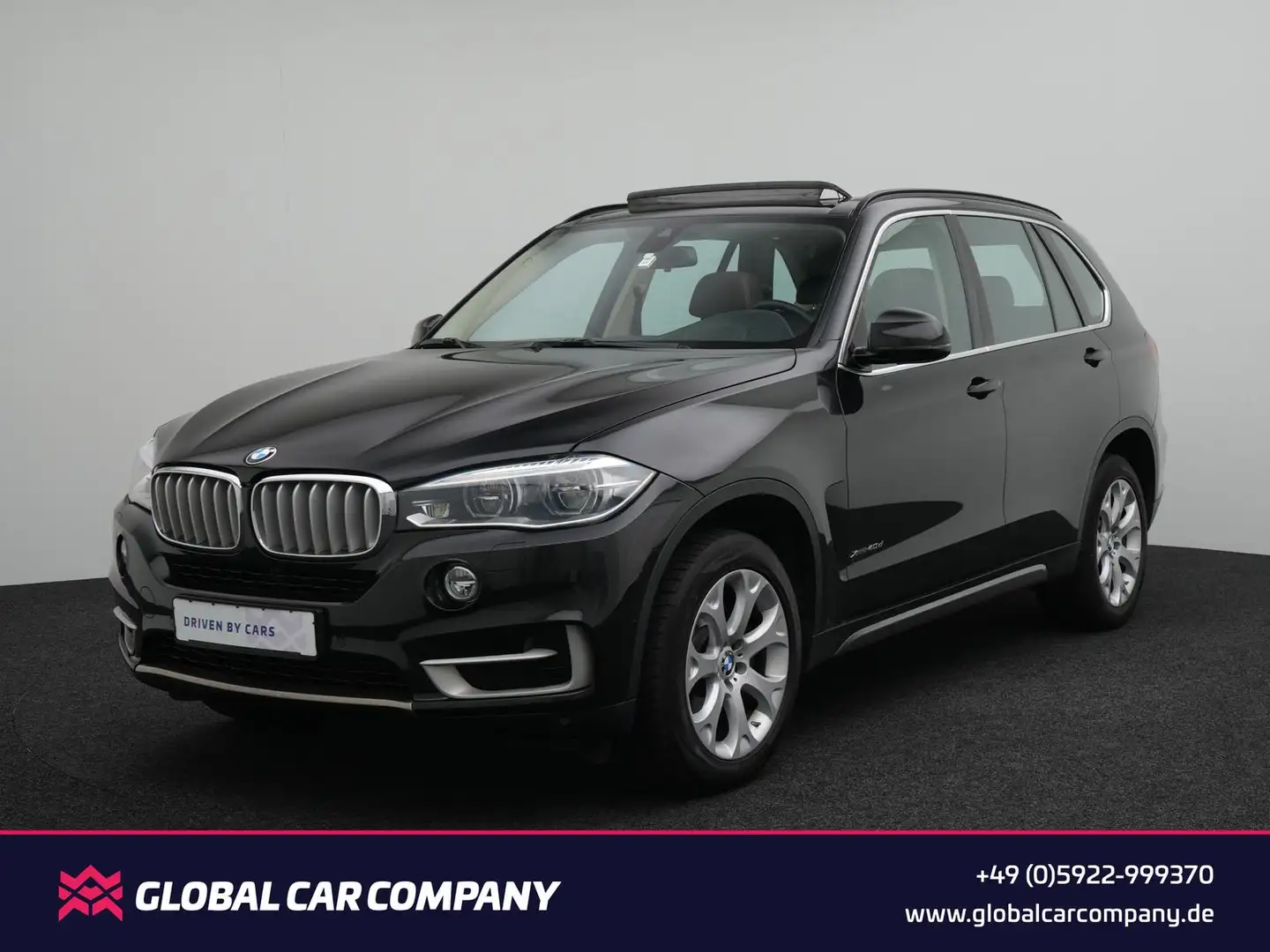 BMW X5 xDrive 40d,LED,PANO,TOTW,AHK,MEMORY,KAM,HUD Zwart - 1