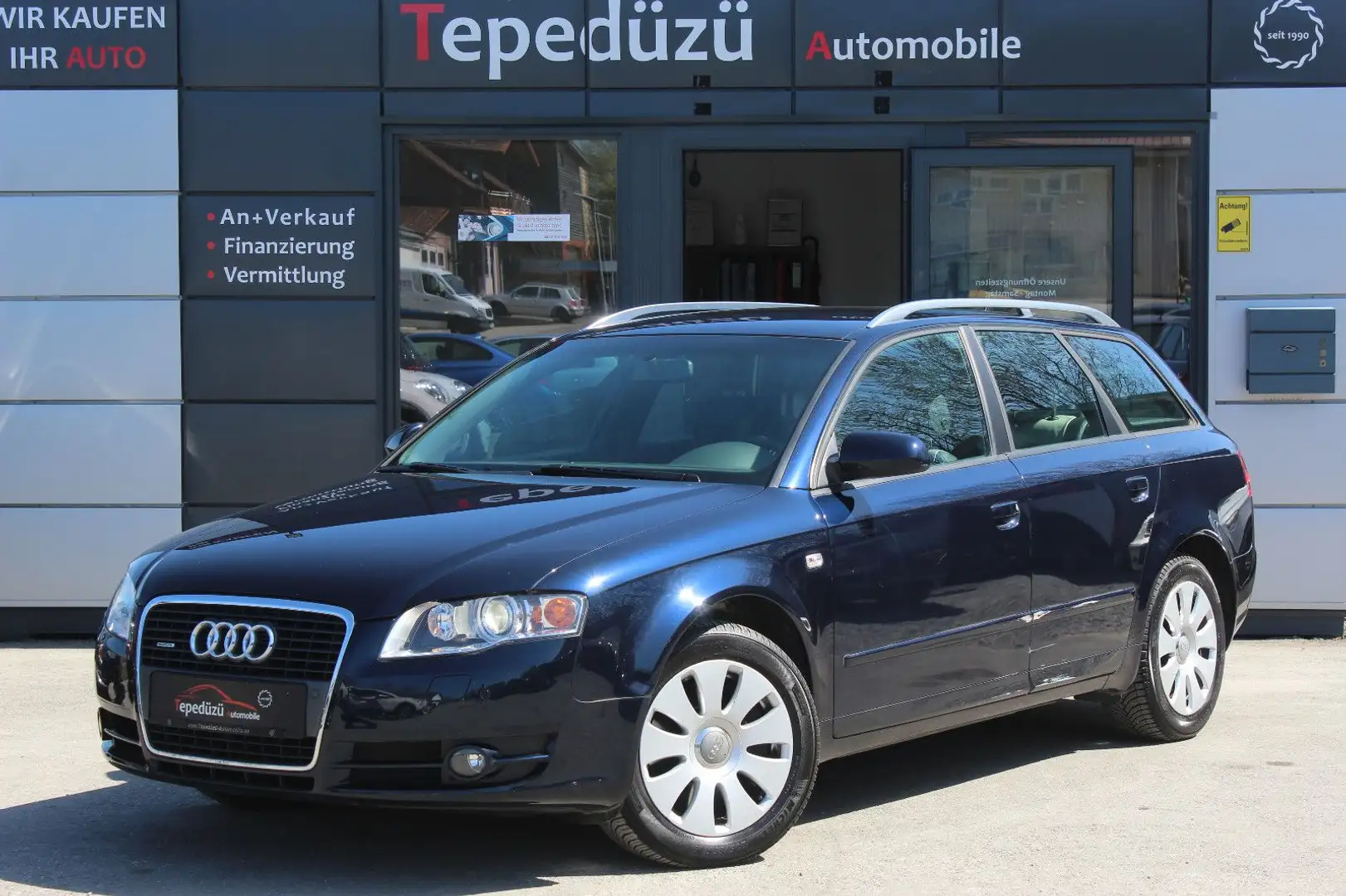 Audi A4 Avant 2.0 TFSI quattro*EXCLUSIVE*XENON*LEDER* Bleu - 1